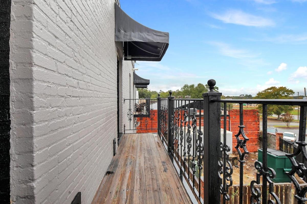 Apartamento Eagle Exec Loft In Downtown Statesboro Exterior foto